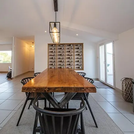 Loft Spacieux - Vue Sur Vignoble - 100m2 - Calme Hébergement de vacances